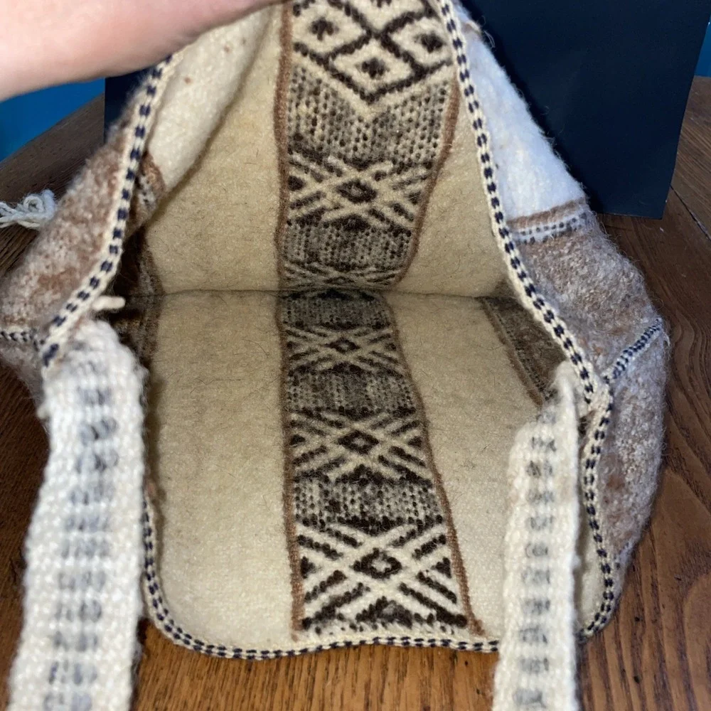 Vintage Medium Size Shoulder Bag - Wool Neutral‎ Colors Geometric patterns